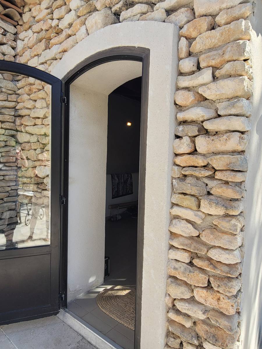 longere exterieur luberon