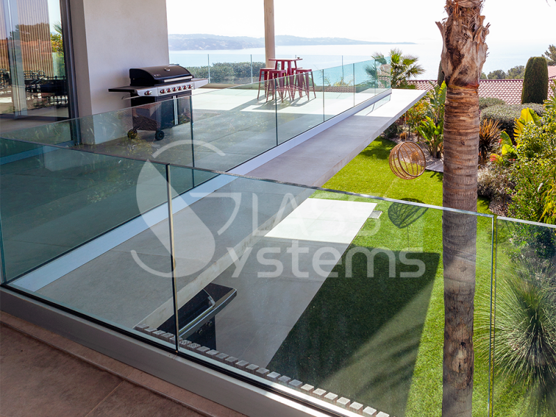 GLASS SYSTEMS, Fournisseur de systèmes de fermetures en Verre Aubagne Glass Systems